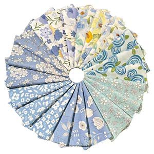 42 blue floral fabric squares arranged in a circle, 5-inch cotton pieces for quilting and sewing