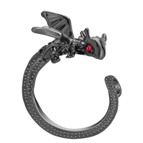 Black dragon-shaped crochet ring with red gem eyes, shown against a white background.